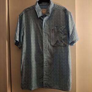 GILLZ Men's Light Blue Casual Button Down Shirt with Squiggly Line Detail